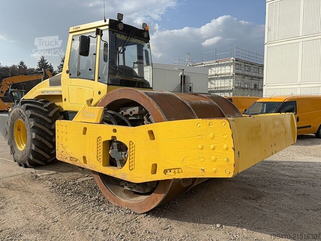 Enkeltromle-valse Bomag BW 332 DEEP Impact