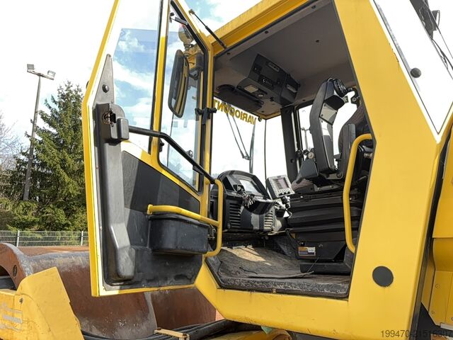 Enkeltromle-valse Bomag BW 332 DEEP Impact