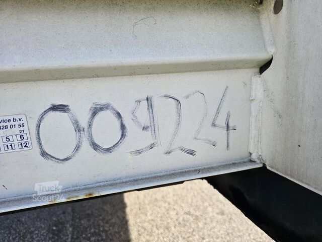 2013 KRONE SD| SLIDING ROOF |  KRONE/VALKX AXLES| DUTCH TRAILER|APK 11-07-2026. KRONE SD| SLIDING ROOF |  KRONE/VALKX AXLES| DUTCH TR...