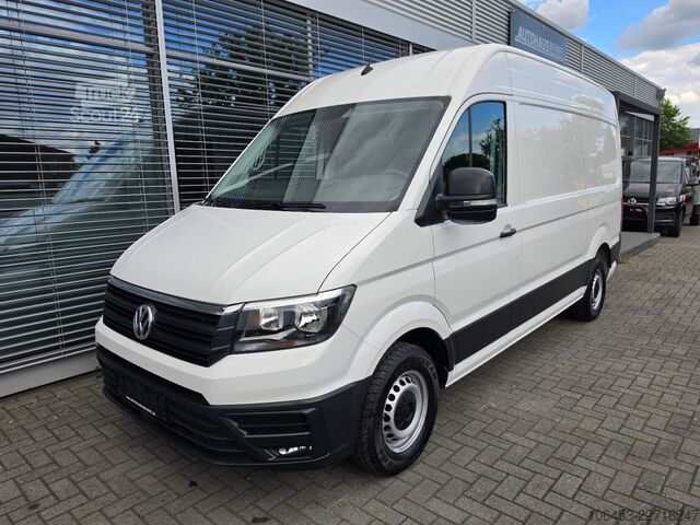 Hög tak skåpbil VW Crafter Kasten M+H SHZ/CAM/AHK/erst 28.560 KM