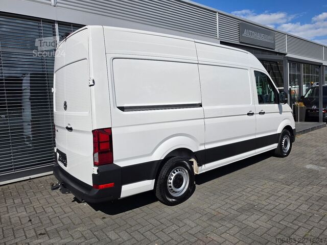 Hög tak skåpbil VW Crafter Kasten M+H SHZ/CAM/AHK/erst 28.560 KM