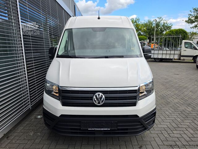 Hög tak skåpbil VW Crafter Kasten M+H SHZ/CAM/AHK/erst 28.560 KM