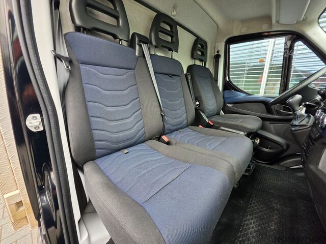 Lastbilmonterad kranbil IVECO Daily  35 C 16 Hi-Matik Pritsche-Kran 3 Ausschüb