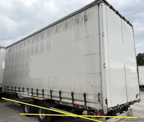 Troca de carroçaria por plataforma e lona Krone Jumbo 7,82m 3m hoch Hubdach + Edscha