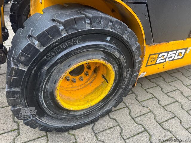Teleskoplader JCB TLT25D /2020 year/sideshift/Positioner