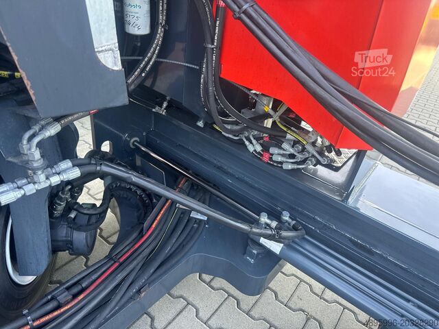Empilhadeira de quatro direções Combilift C4000 /2015 /Triplex 7500 mm/Only 5481 h