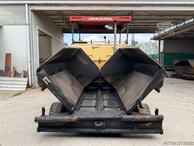Radfertiger Dynapac F121-4W (VB 805 TV)