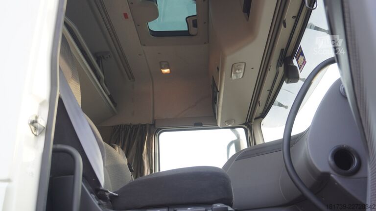 Contenedor DAF XF 410 EURO 6 /410 HP / 20 EPAL / lift