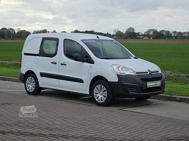 Bakwagen CITROEN BERLINGO 1.1 23kWH NAP Airco !