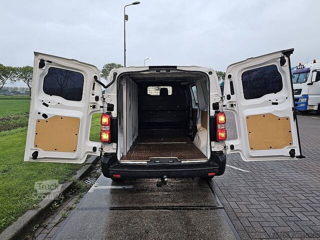 Stationvogn med højt tag PEUGEOT EXPERT 2.0 L3 XL Airco Euro6!
