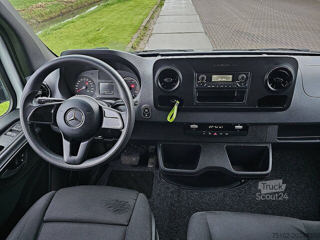 Camioneta familiar de techo alto MERCEDES-BENZ ESPRINTER L2H2 Elektrisch AC!