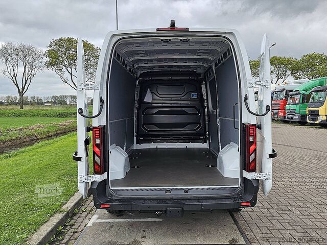 Bestelauto RENAULT MASTER L3H2 404Km WLTP Navi