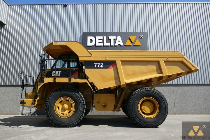 Dumper Caterpillar 772