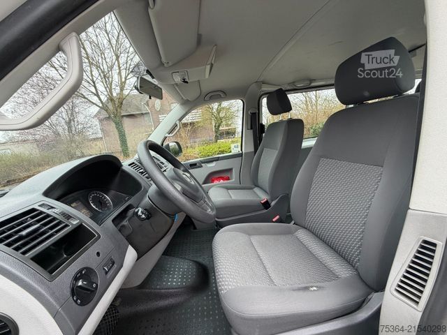 Minibus VW T5 Kombi Lang 2.0 Tdi BlueMotion 9 Sitze DSG