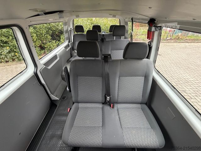 Minibus VW T5 Kombi Lang 2.0 Tdi BlueMotion 9 Sitze DSG