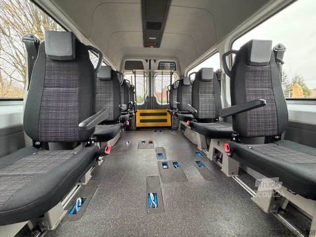 Minibus MERCEDES-BENZ Sprinter 313 BlueTEC 9Sitze+Rollstuhllift Klima