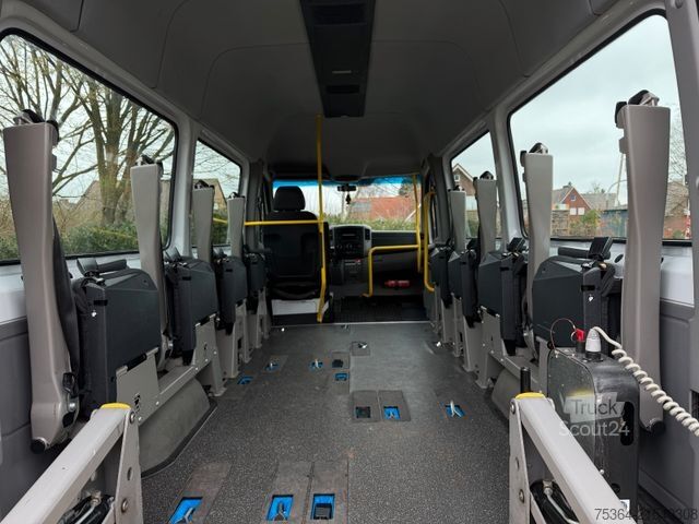 Minibus MERCEDES-BENZ Sprinter 313 BlueTEC 9Sitze+Rollstuhllift Klima