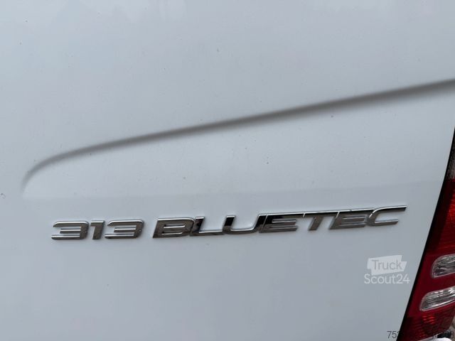 Minibus MERCEDES-BENZ Sprinter 313 BlueTEC 9Sitze+Rollstuhllift Klima