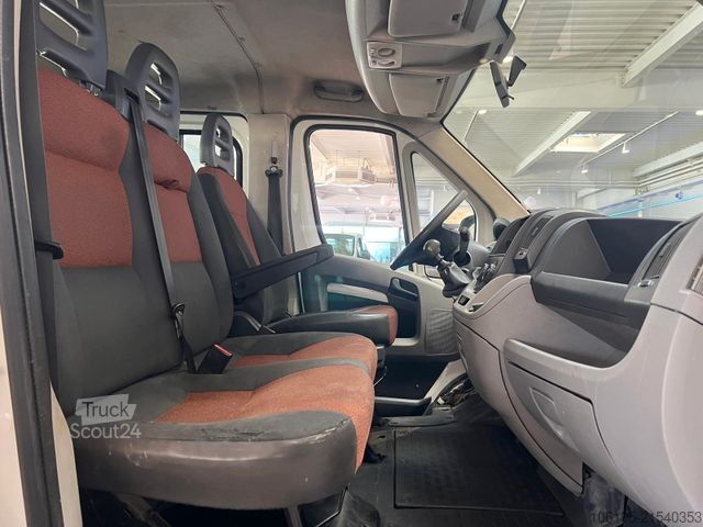 Pick-up furgonas FIAT Ducato 2,3 HDI Doka Pritsche *AHK*Tüv 05-2027*