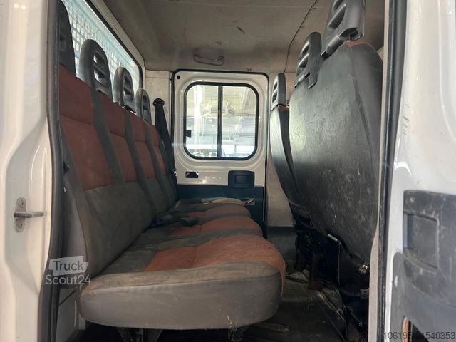 Pick-up furgonas FIAT Ducato 2,3 HDI Doka Pritsche *AHK*Tüv 05-2027*