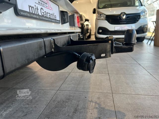 Pick-up furgonas FIAT Ducato 2,3 HDI Doka Pritsche *AHK*Tüv 05-2027*