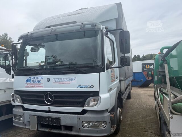 Platós teherautó ponyvával MERCEDES-BENZ Atego 1223, TÜV bis 04/27, LBW, erst 384 Tkm