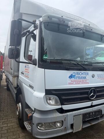 Platós teherautó ponyvával MERCEDES-BENZ Atego 1223, TÜV bis 04/27, LBW, erst 384 Tkm