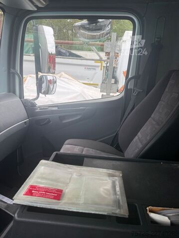 Platós teherautó ponyvával MERCEDES-BENZ Atego 1223, TÜV bis 04/27, LBW, erst 384 Tkm