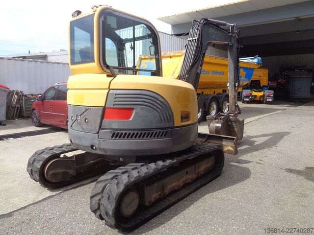 Mini-excavator VOLVO ECR58 2xLöffel Lehnhoff MS03