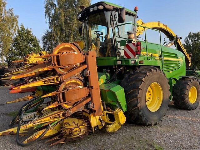 Силажокомбайн John Deere 7750