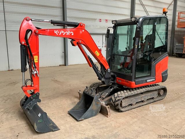Mini-escavadora Kubota KX 027-4