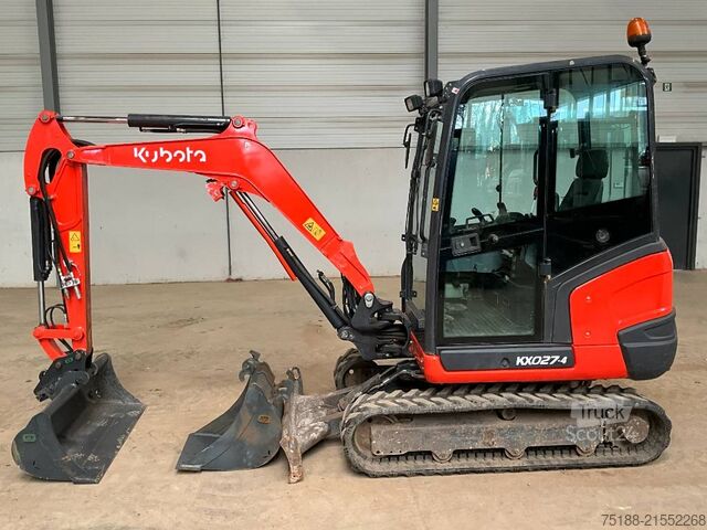 Mini-escavadora Kubota KX 027-4