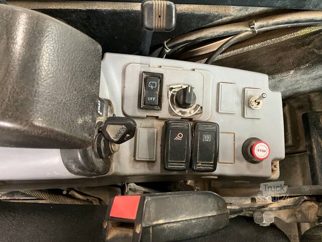 Mini-escavadora Kubota KX 027-4