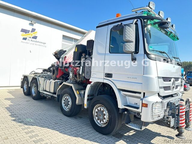 Autokran MERCEDES-BENZ Actros 4148 8X8 mit Fassi Kran F660A
