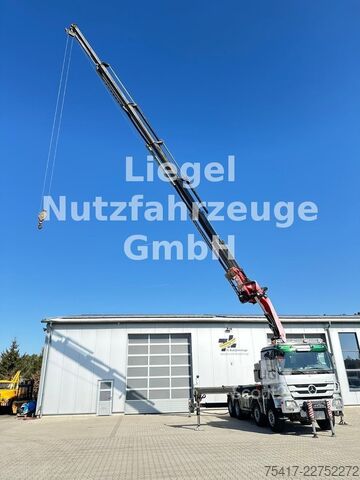 Кран, змонтований на вантажівці MERCEDES-BENZ Actros 4148 8X8 mit Fassi Kran F660A