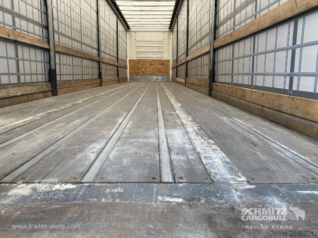 Nyitott ponyvás félpótkocsi Fruehauf Semitrailer Curtainsider Standard