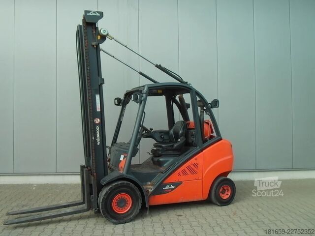 Čelni viličar LINDE H 30 T - 02