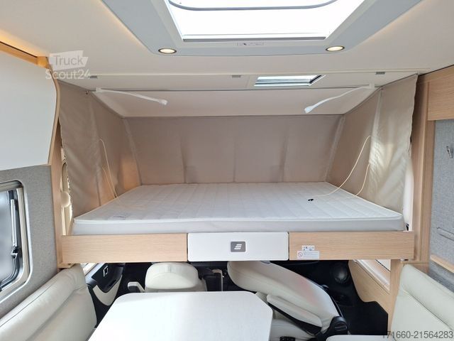 Integrētais kemperis HYMER/ERIBA B-Klasse ML I BlackLine 790 hydr. Hubstützen