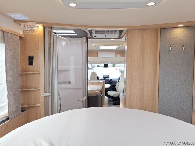 Integrētais kemperis HYMER/ERIBA B-Klasse ML I BlackLine 790 hydr. Hubstützen