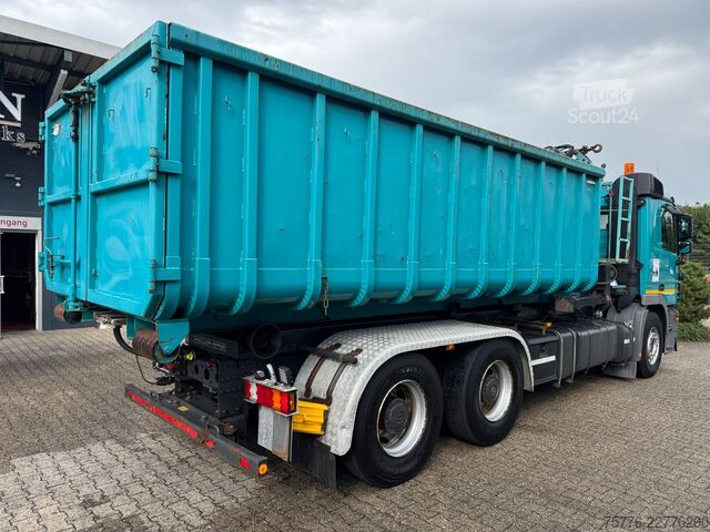 Kampós konténerszállító teherautó MERCEDES-BENZ 2632 Actros 6x4 Meiller Abroller KRAN Salzstreu