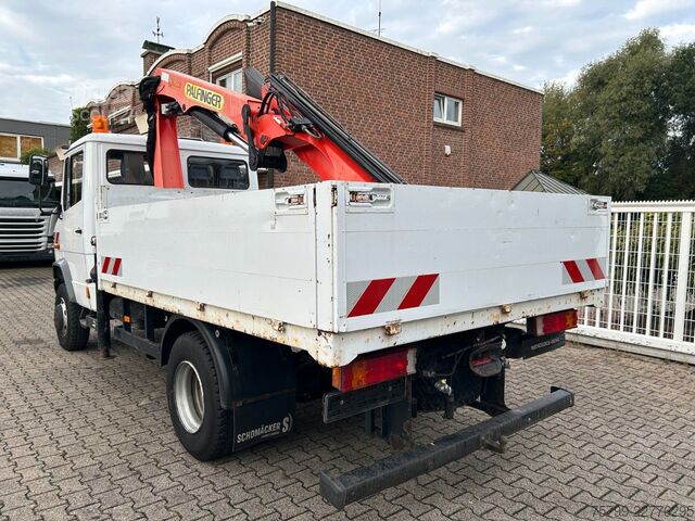 Furgon z żurawiem samochodowym MERCEDES-BENZ 815D Pritsche + PK7501 Kran Allrad 4x4
