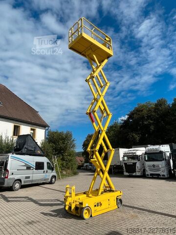 Munkaplatform GENIE GS 2646 Scherenbühne Elektro AH 9,92 m 454 kg