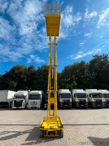 Munkaplatform GENIE GS 2646 Scherenbühne Elektro AH 9,92 m 454 kg