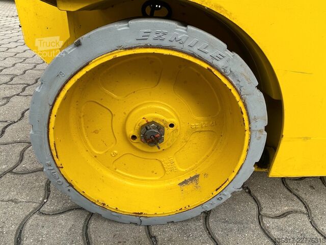 Munkaplatform GENIE GS 2646 Scherenbühne Elektro AH 9,92 m 454 kg