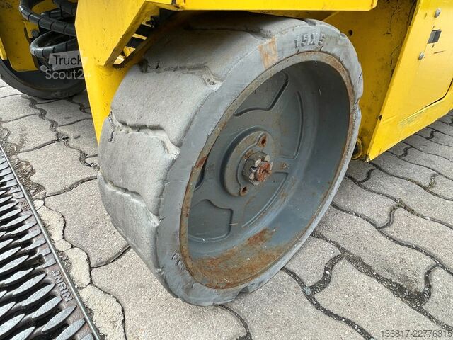 Munkaplatform GENIE GS 2646 Scherenbühne Elektro AH 9,92 m 454 kg