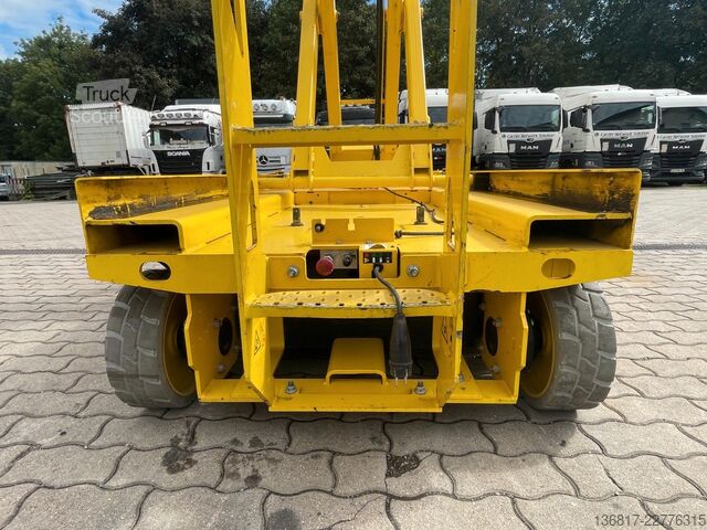 Munkaplatform GENIE GS 2646 Scherenbühne Elektro AH 9,92 m 454 kg