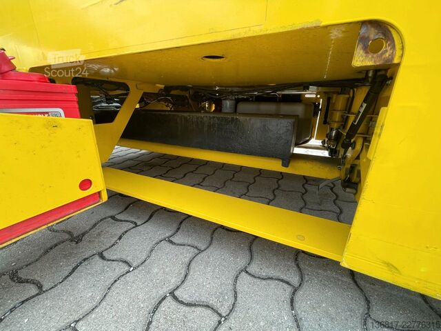 Munkaplatform GENIE GS 2646 Scherenbühne Elektro AH 9,92 m 454 kg
