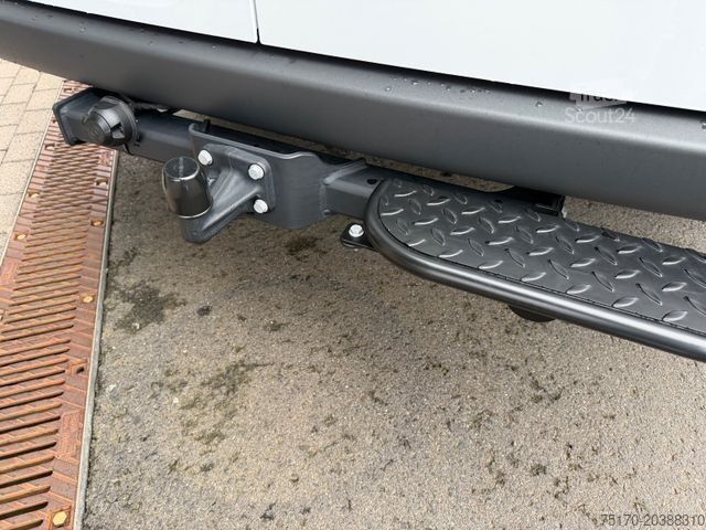 Κλειστό βαν MERCEDES-BENZ Sprinter 317 CDI 3665 9G AHK3,5to Klima Schwing