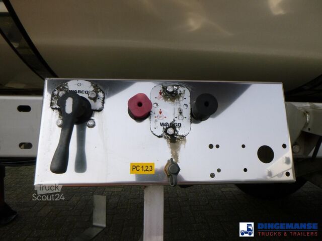 Tank Burg Chemical tank inox L4BH 32.5 m3 / 3 comp