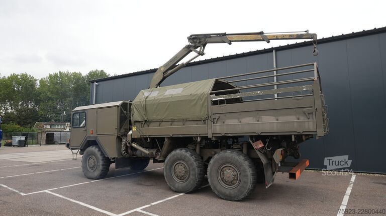 Vrachtwagen met kraan MAN 20-230 G1 OEAF MANCAT V8 6X6 open box with Palf...